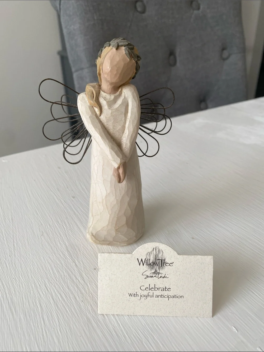 Willow Tree Angel Figurine with Wings 